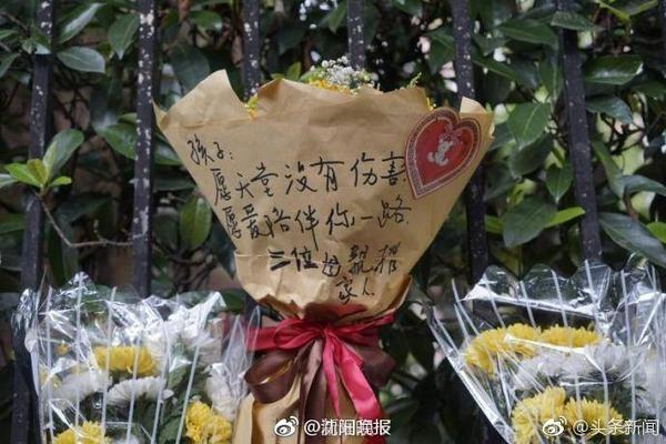 文班：为引进球星拆散年轻核心很少会奏效 我希望马刺保持均衡